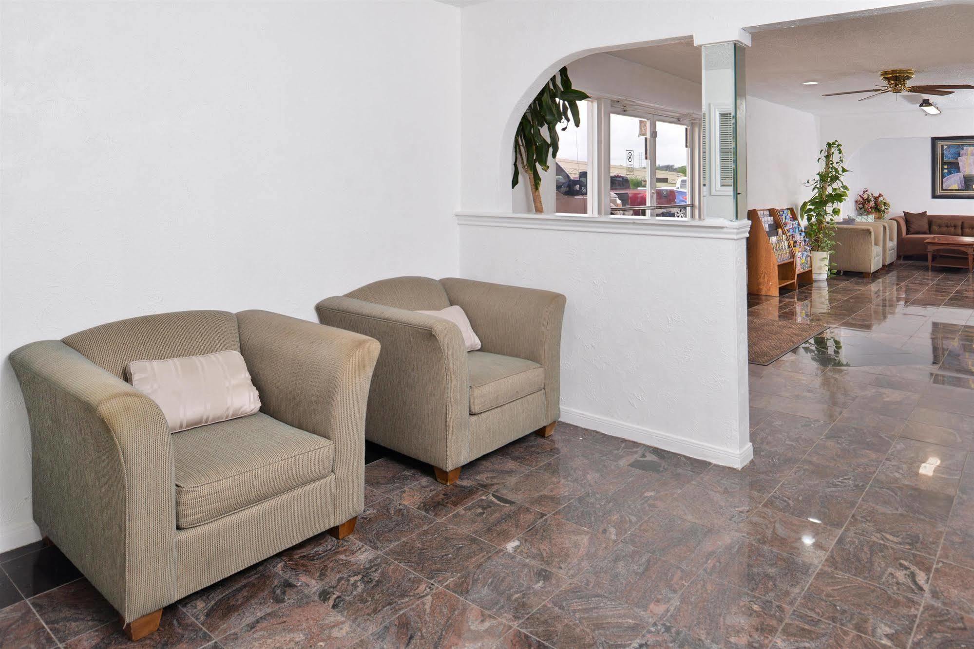 Americas Best Value Inn Clute Εξωτερικό φωτογραφία